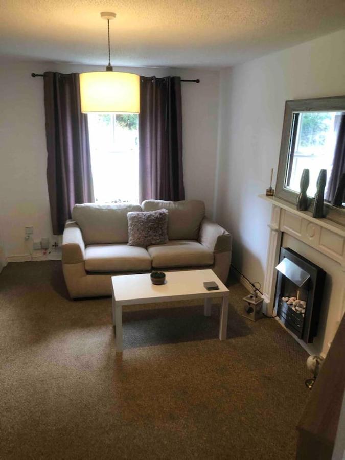 Bluebell House 2 Bedroom With Parking And Garden Сканторп Экстерьер фото